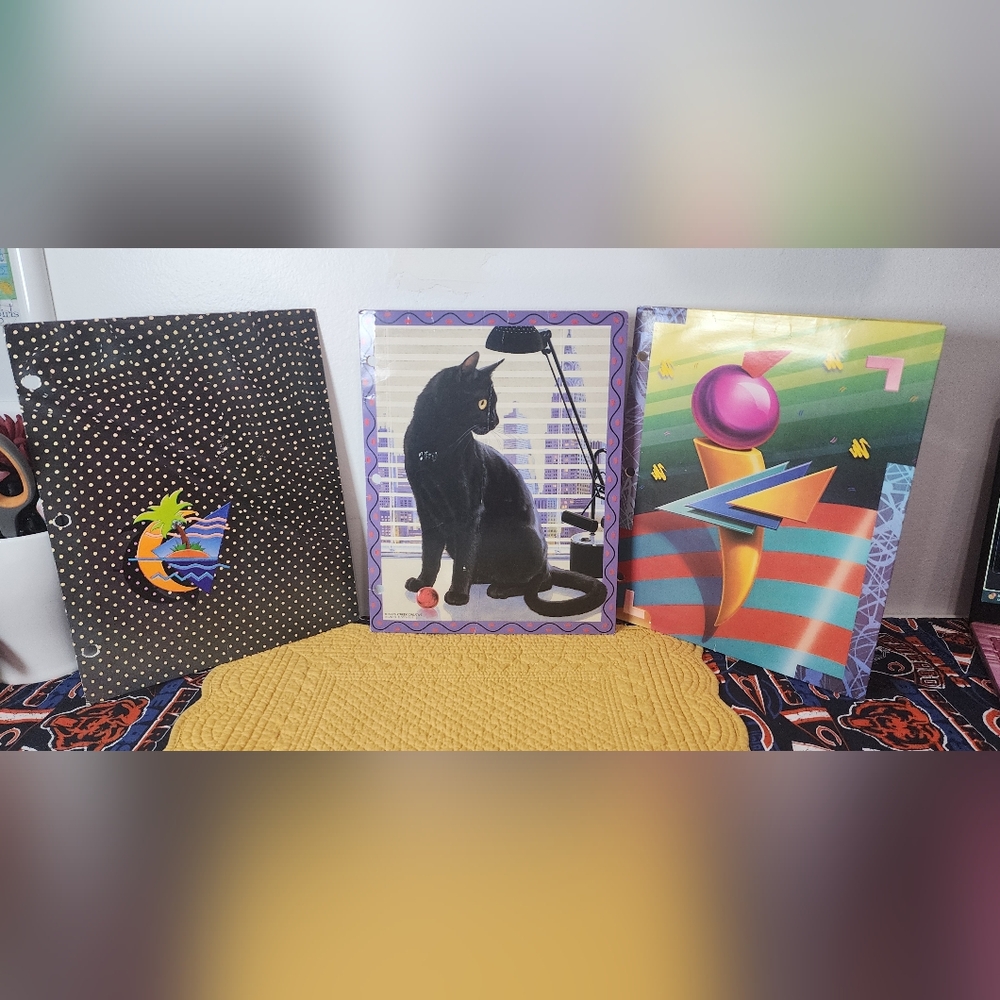 Vintage 80s Folders